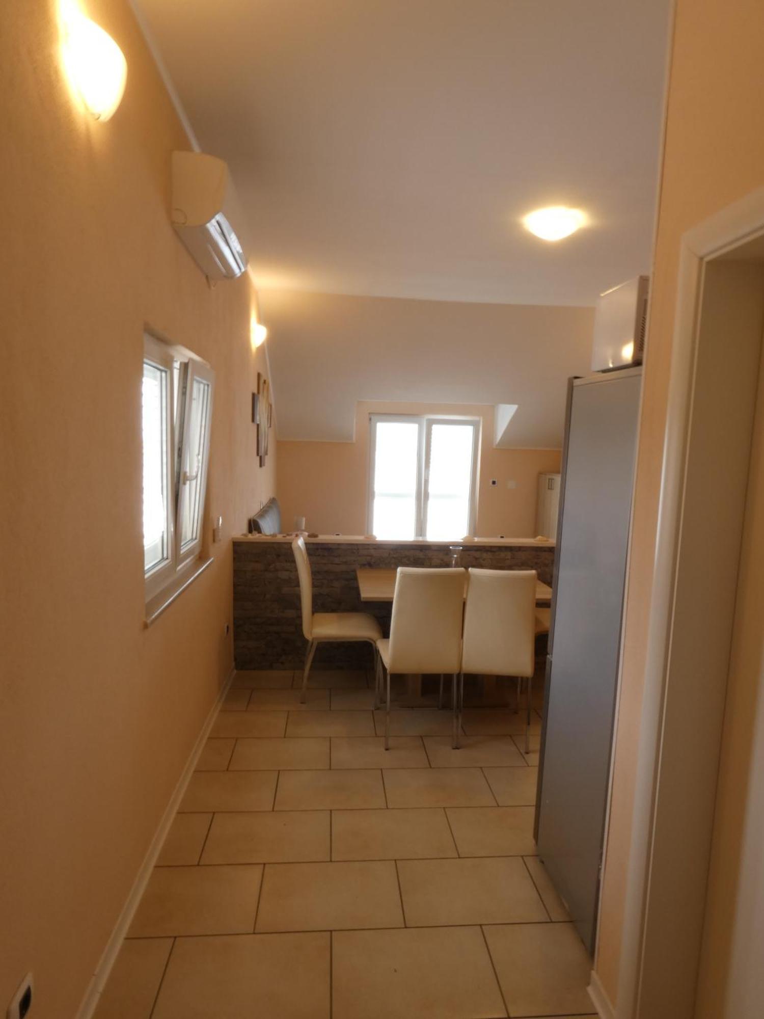 Apartments By The Sea Ubli, Lastovo - 8354 Uble Zimmer foto